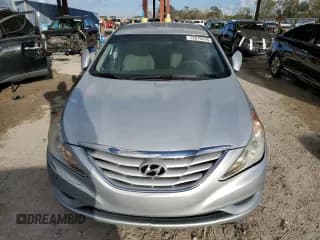 ✅ 2012 Hyundai Sonata GLS • VIN: 5NPEB4AC9CH448177 • Lot: 75819434. Listed on Copart with 146,000 mi. Free auction sales archive from the USA and detailed vehicle history report at DreamBid. Image 5.