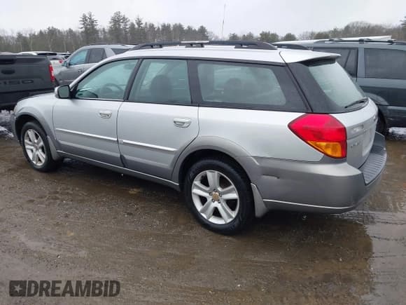 ✅ 2005 Subaru Legacy Outback XT Limited • VIN: 4S4BP67C656340986 • Лот: 41718434. Опубликован ранее на IAAI с пробегом 141 996 миль. Бесплатный доступ к архиву аукционных продаж из США и подробный отчёт об истории автомобиля на DreamBid. Изображение 3.