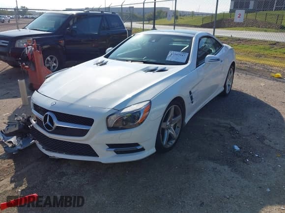 ✅ 2015 Mercedes-Benz SL 400 • VIN: WDDJK6FA5FF033847 • Лот: 43547947. Опубликован ранее на IAAI с пробегом 73 535 миль. Бесплатный доступ к архиву аукционных продаж из США и подробный отчёт об истории автомобиля на DreamBid. Изображение 2.