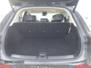 ✅ 2025 Genesis GV70 2.5T • VIN: KMUMADTB7SU205228 • Lot: 43907738. Wystawiony na IAAI z przebiegiem 26 435 mil. Bezpłatny archiwum sprzedaży aukcyjnych z USA i szczegółowy raport historii pojazdu na DreamBid. Zdjęcie 16.