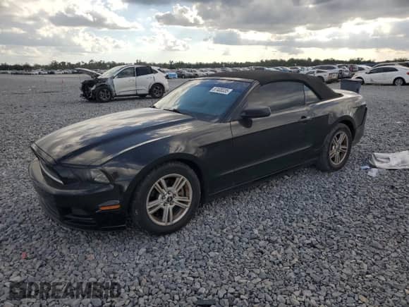 2014 Ford Mustang V6 с VIN 1ZVBP8EM4E5302090, выставлен на аукционе Copart как лот 87408335 с пробегом 127 816 миль миль и Списание • Salvage title. История ставок и продаж доступна на DreamBid. Изображение 1.