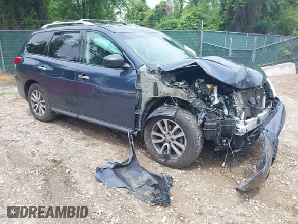 ✅ 2015 Nissan Pathfinder SL • VIN: 5N1AR2MM8FC639152 • Lot: 42234967. Wystawiony na IAAI z przebiegiem 187 061 mil. Bezpłatny archiwum sprzedaży aukcyjnych z USA i szczegółowy raport historii pojazdu na DreamBid. Zdjęcie 1.