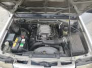 ✅ 1998 Isuzu Rodeo S • VIN: 4S2CM58W5W4353282 • Lot: 67462155. Listed on Copart with 268,537 mi. Free auction sales archive from the USA and detailed vehicle history report at DreamBid. Image 12.