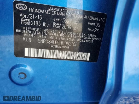 ✅ 2017 Hyundai Elantra Limited • VIN: 5NPD84LF9HH062108 • Lot: 91133655. Listed on Copart with 70,534 mi. Free auction sales archive from the USA and detailed vehicle history report at DreamBid. Image 12.