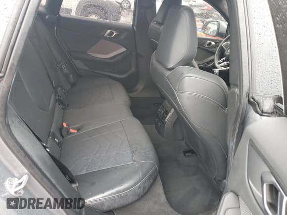 ✅ 2026 BMW 2 Series 228i • VIN: WBA83GG03T7T10855 • Лот: 86107685. Опубликован ранее на Copart с пробегом 7 868 миль. Бесплатный доступ к архиву аукционных продаж из США и подробный отчёт об истории автомобиля на DreamBid. Изображение 10.