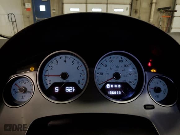 ✅ 2014 Volkswagen Routan SE • VIN: 2C4RVABG5ER135352 • Lot: 51677515. Wystawiony na Copart z przebiegiem 136 833 mil. Bezpłatny archiwum sprzedaży aukcyjnych z USA i szczegółowy raport historii pojazdu na DreamBid. Zdjęcie 9.