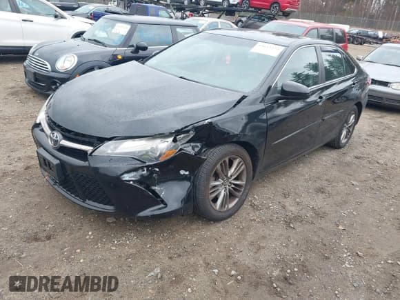 ✅ 2017 Toyota Camry XLE • VIN: 4T1BF1FK5HU411318 • Lot: 43653272. Wystawiony na IAAI z przebiegiem 89 743 mil. Bezpłatny archiwum sprzedaży aukcyjnych z USA i szczegółowy raport historii pojazdu na DreamBid. Zdjęcie 17.
