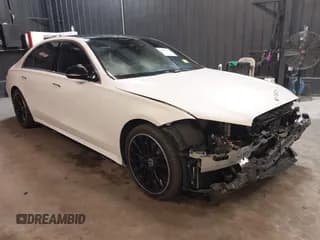 ✅ 2022 Mercedes-Benz S 580 • VIN: W1K6G7GB9NA131554 • Lot: 42401765. Wystawiony na IAAI z przebiegiem 36 288 mil. Bezpłatny archiwum sprzedaży aukcyjnych z USA i szczegółowy raport historii pojazdu na DreamBid. Zdjęcie 1.