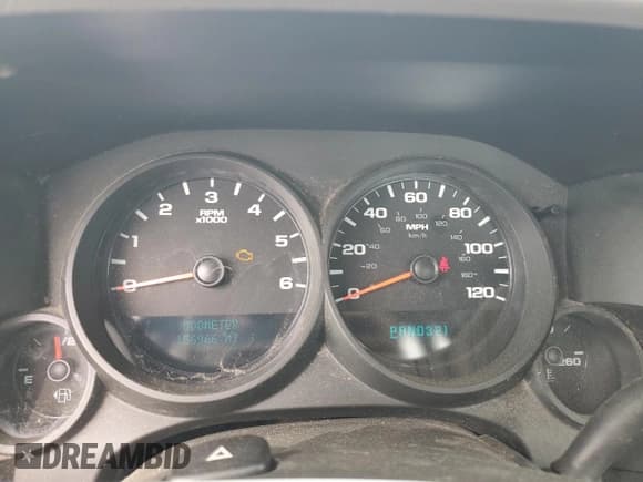 ✅ 2010 Chevrolet Silverado 1500 Work Truck • VIN: 1GCPCPEX7AZ247856 • Lot: 57355235. Listed on Copart with 156,966 mi. Free auction sales archive from the USA and detailed vehicle history report at DreamBid. Image 9.