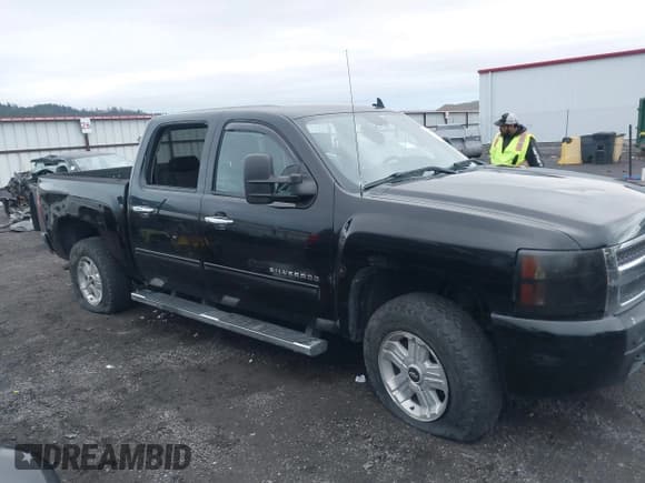 ✅ 2010 Chevrolet Silverado 1500 LT • VIN: 3GCRKSE37AG242524 • Лот: 43623963. Опубликован ранее на IAAI с пробегом 256 813 миль. Бесплатный доступ к архиву аукционных продаж из США и подробный отчёт об истории автомобиля на DreamBid. Изображение 13.