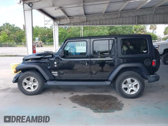 ✅ 2019 Jeep Wrangler Unlimited Sport • VIN: 1C4HJXDN6KW668593 • Лот: 42219953. Опубликован ранее на IAAI с пробегом 35 343 миль. Бесплатный доступ к архиву аукционных продаж из США и подробный отчёт об истории автомобиля на DreamBid. Изображение 14.