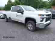 2021 Chevrolet Silverado 2500HD LT z VIN 1GC1YNE73MF297641, wystawiony jako IAAI lot #42458703 z przebiegiem 133 480 mil mil oraz . Historia ofert i sprzedaży dostępna na DreamBid. Obrazek 1.