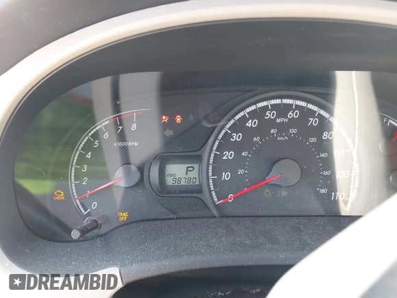 ✅ 2013 Toyota Sienna L • VIN: 5TDZK3DC3DS321573 • Lot: 42948394. Listed on IAAI with 98,780 mi. Free auction sales archive from the USA and detailed vehicle history report at DreamBid. Image 7.