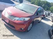 ✅ 2012 Toyota Sienna XLE • VIN: 5TDDK3DC7CS033189 • Lot: 42814115. Listed on IAAI with 260,566 mi. Free auction sales archive from the USA and detailed vehicle history report at DreamBid. Image 2.