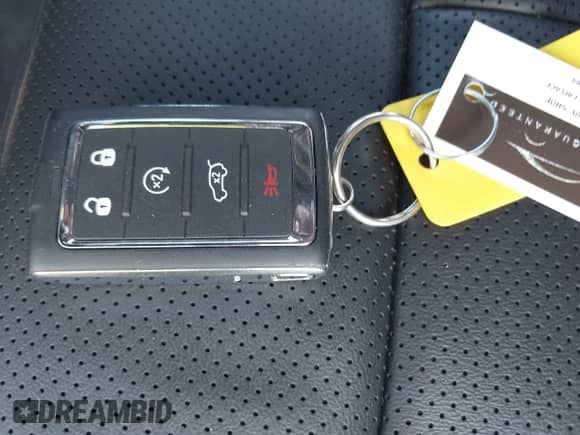 2025 Jeep Grand Cherokee Limited with VIN 1C4RJJBG5S8672323, listed as a IAAI auction lot 43060461 with 4,805 mi miles and . Bid and sale history available at DreamBid. Image 11.