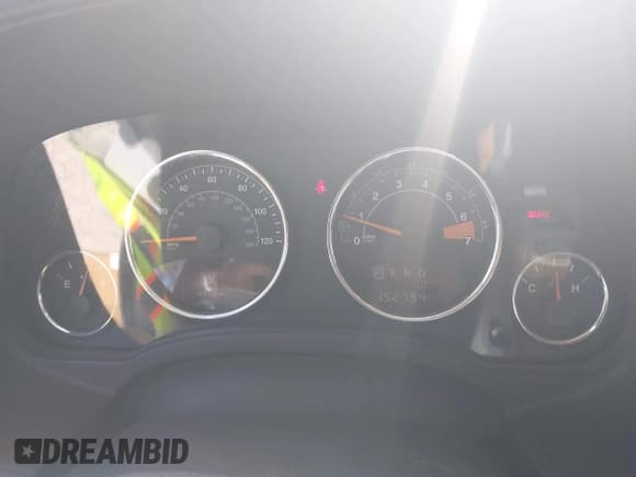 ✅ 2014 Jeep Compass Limited • VIN: 1C4NJCCB2ED679190 • Lot: 43374000. Listed on IAAI with 152,794 mi. Free auction sales archive from the USA and detailed vehicle history report at DreamBid. Image 7.