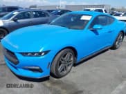 ✅ 2024 Ford Mustang EcoBoost Premium • VIN: 1FA6P8TH3R5130043 • Лот: 43101083. Опубликован ранее на IAAI с пробегом 15 517 миль. Бесплатный доступ к архиву аукционных продаж из США и подробный отчёт об истории автомобиля на DreamBid. Изображение 2.