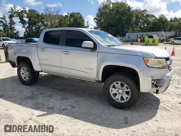 ✅ 2020 Chevrolet Colorado 2WD LT • VIN: 1GCGSCEN4L1206256 • Lot: 68600164. Wystawiony na Copart z przebiegiem 56 296 mil. Bezpłatny archiwum sprzedaży aukcyjnych z USA i szczegółowy raport historii pojazdu na DreamBid. Zdjęcie 4.