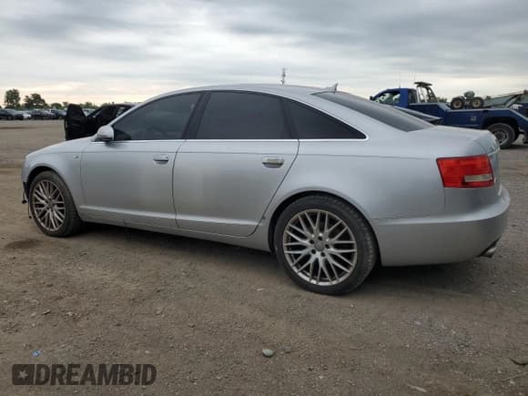 ✅ 2008 Audi A6 • VIN: WAUDH64F18N079086 • Лот: 68161355. Опубликован ранее на Copart с пробегом 275 205 миль. Бесплатный доступ к архиву аукционных продаж из США и подробный отчёт об истории автомобиля на DreamBid. Изображение 2.