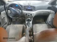 ✅ 2010 Hyundai Accent GL • VIN: KMHCN4BC2AU518498 • Лот: 58030595. Опубликован ранее на Copart с пробегом 169 131 миль. Бесплатный доступ к архиву аукционных продаж из США и подробный отчёт об истории автомобиля на DreamBid. Изображение 8.