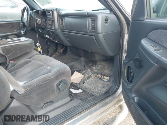 ✅ 2001 Chevrolet Silverado 2500HD LS • VIN: 1GCHK23U21F191152 • Лот: 41399309. Опубликован ранее на IAAI с пробегом 206 403 миль. Бесплатный доступ к архиву аукционных продаж из США и подробный отчёт об истории автомобиля на DreamBid. Изображение 5.