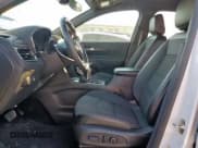 ✅ 2024 Chevrolet Equinox RS • VIN: 3GNAXMEG6RL232090 • Lot: 84635605. Wystawiony na Copart z przebiegiem 46 525 mil. Bezpłatny archiwum sprzedaży aukcyjnych z USA i szczegółowy raport historii pojazdu na DreamBid. Zdjęcie 7.