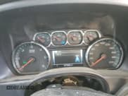 ✅ 2016 Chevrolet Silverado 2500HD LT • VIN: 1GC1KVEG4GF185887 • Lot: 48914145. Wystawiony na Copart z przebiegiem 107 945 mil. Bezpłatny archiwum sprzedaży aukcyjnych z USA i szczegółowy raport historii pojazdu na DreamBid. Zdjęcie 9.