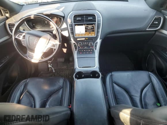 ✅ 2019 Lincoln Nautilus Select • VIN: 2LMPJ8K98KBL46367 • Лот: 70662955. Опубликован ранее на Copart с пробегом 52 128 миль. Бесплатный доступ к архиву аукционных продаж из США и подробный отчёт об истории автомобиля на DreamBid. Изображение 8.