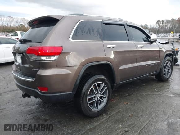 ✅ 2018 Jeep Grand Cherokee Limited • VIN: 1C4RJFBG2JC489650 • Lot: 41080869. Wystawiony na IAAI z przebiegiem 102 507 mil. Bezpłatny archiwum sprzedaży aukcyjnych z USA i szczegółowy raport historii pojazdu na DreamBid. Zdjęcie 4.