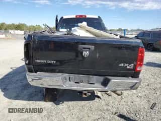 2005 Dodge 3500 SLT z VIN 3D7LS38C45G793674, wystawiony jako Copart lot #59885674 z przebiegiem Nie podano mil oraz Szkoda całkowita • Salvage title. Historia ofert i sprzedaży dostępna na DreamBid. Obrazek 6.