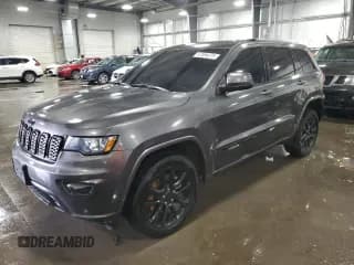 ✅ 2021 Jeep Grand Cherokee Laredo X • VIN: 1C4RJFAG1MC531876 • Лот: 67594075. Опубликован ранее на Copart с пробегом 94 465 миль. Бесплатный доступ к архиву аукционных продаж из США и подробный отчёт об истории автомобиля на DreamBid. Изображение 1.