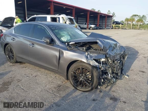 ✅ 2020 Infiniti Q50 Luxe • VIN: JN1EV7AP3LM204173 • Лот: 41862500. Опубликован ранее на IAAI с пробегом 88 760 миль. Бесплатный доступ к архиву аукционных продаж из США и подробный отчёт об истории автомобиля на DreamBid. Изображение 1.