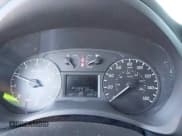 ✅ 2017 Nissan Sentra S • VIN: 3N1AB7AP5HY233220 • Lot: 43469548. Wystawiony na IAAI z przebiegiem 89 916 mil. Bezpłatny archiwum sprzedaży aukcyjnych z USA i szczegółowy raport historii pojazdu na DreamBid. Zdjęcie 7.