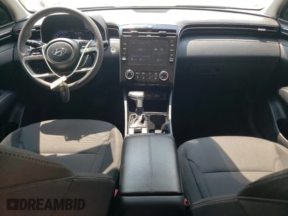 ✅ 2022 Hyundai Tucson SEL • VIN: 5NMJB3AE9NH159147 • Lot: 66141554. Wystawiony na Copart z przebiegiem 43 544 mil. Bezpłatny archiwum sprzedaży aukcyjnych z USA i szczegółowy raport historii pojazdu na DreamBid. Zdjęcie 8.