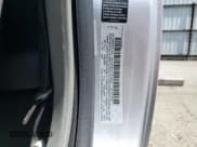 ✅ 2006 Volkswagen Beetle • VIN: 3VWRF31Y36M305782 • Лот: 52824025. Опубликован ранее на Copart с пробегом 89 249 миль. Бесплатный доступ к архиву аукционных продаж из США и подробный отчёт об истории автомобиля на DreamBid. Изображение 12.