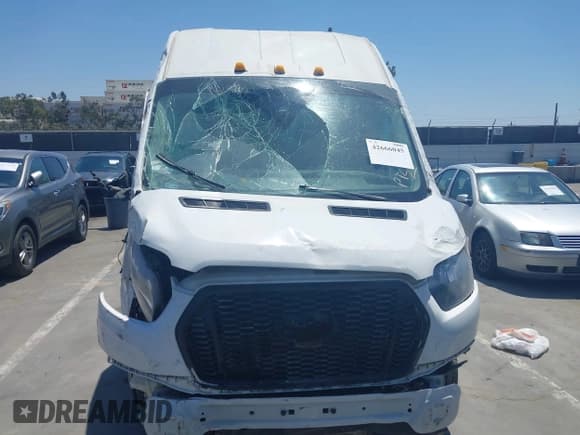 ✅ 2022 Ford Transit Cargo • VIN: 1FTBF4XG3NKA44975 • Лот: 42666045. Опубликован ранее на IAAI с пробегом 40 682 миль. Бесплатный доступ к архиву аукционных продаж из США и подробный отчёт об истории автомобиля на DreamBid. Изображение 12.