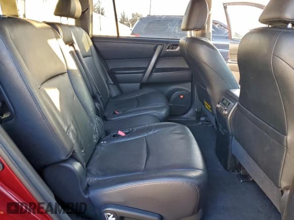 ✅ 2009 Toyota Highlander Sport • VIN: JTEDS43AX92084056 • Лот: 95622795. Опубликован ранее на Copart с пробегом 115 194 миль. Бесплатный доступ к архиву аукционных продаж из США и подробный отчёт об истории автомобиля на DreamBid. Изображение 11.