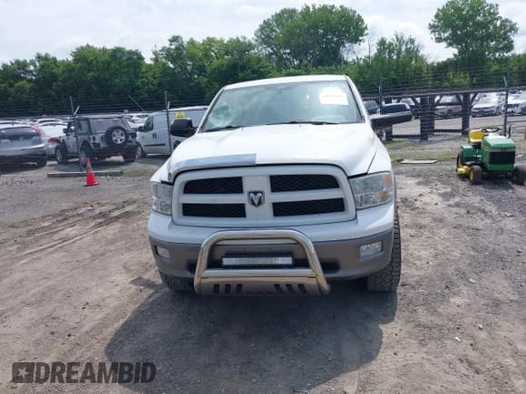 ✅ 2010 Dodge 1500 Sport • VIN: 1D7RV1CT0AS255392 • Lot: 42750191. Wystawiony na IAAI z przebiegiem 118 189 mil. Bezpłatny archiwum sprzedaży aukcyjnych z USA i szczegółowy raport historii pojazdu na DreamBid. Zdjęcie 12.