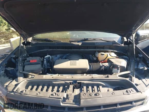 2019 Chevrolet Silverado 1500 LT with VIN 1GCRYDED1KZ306898, listed as a IAAI auction lot 43164847 with 124,726 mi miles and . Bid and sale history available at DreamBid. Image 10.