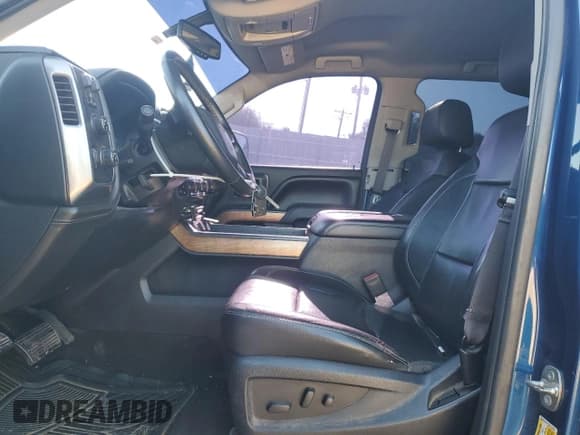 ✅ 2015 Chevrolet Silverado 1500 LTZ • VIN: 3GCUKSEC3FG429020 • Лот: 68963115. Опубликован ранее на Copart с пробегом 121 632 миль. Бесплатный доступ к архиву аукционных продаж из США и подробный отчёт об истории автомобиля на DreamBid. Изображение 7.