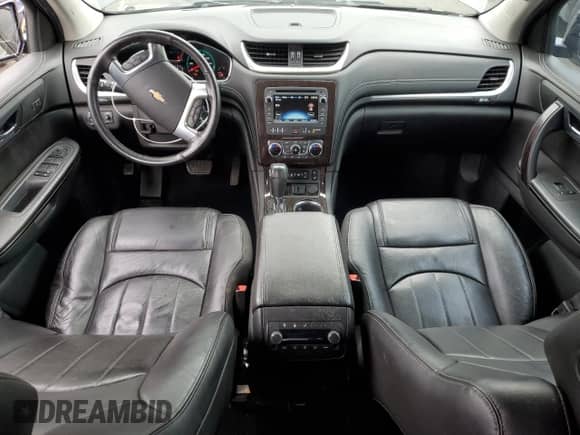 2016 Chevrolet Traverse LTZ z VIN 1GNKRJKD4GJ249126, wystawiony jako Copart lot #82520535 z przebiegiem 115 559 mil mil oraz Szkoda całkowita • Salvage title. Historia ofert i sprzedaży dostępna na DreamBid. Obrazek 8.