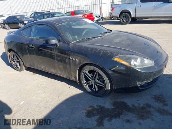 2008 Hyundai Tiburon GS с VIN KMHHM66D88U264507, выставлен на аукционе IAAI как лот 41441058 с пробегом 181 891 миль миль и . История ставок и продаж доступна на DreamBid. Изображение 1.