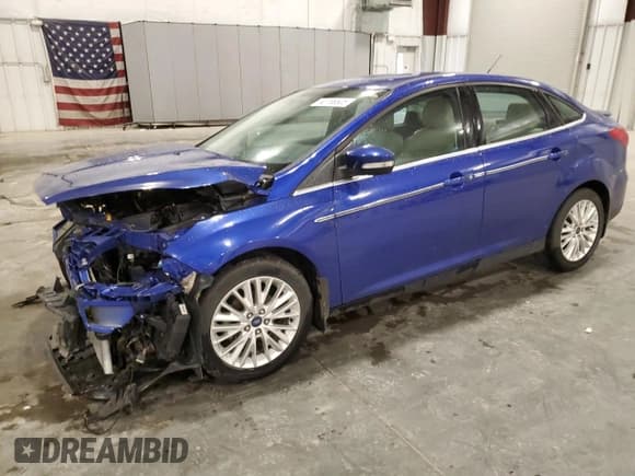 ✅ 2015 Ford Focus Titanium • VIN: 1FADP3J27FL357798 • Lot: 82706505. Wystawiony na Copart z przebiegiem Nie podano. Bezpłatny archiwum sprzedaży aukcyjnych z USA i szczegółowy raport historii pojazdu na DreamBid. Zdjęcie 1.
