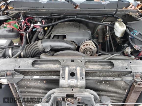 ✅ 2007 Chevrolet Silverado 2500HD 1LT • VIN: 1GCHK24K47E548472 • Lot: 92018835. Wystawiony na Copart z przebiegiem 87 946 mil. Bezpłatny archiwum sprzedaży aukcyjnych z USA i szczegółowy raport historii pojazdu na DreamBid. Zdjęcie 11.