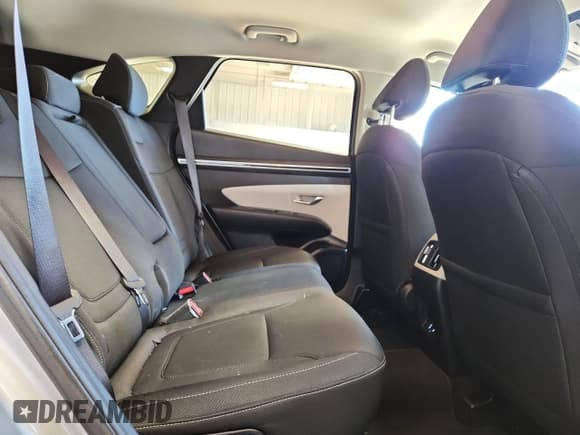 ✅ 2022 Hyundai Tucson SEL • VIN: 5NMJBCAE8NH138208 • Lot: 87180895. Listed on Copart with 30,219 mi. Free auction sales archive from the USA and detailed vehicle history report at DreamBid. Image 11.