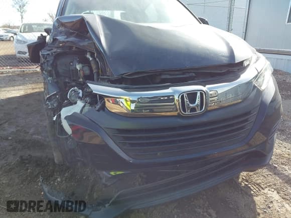 ✅ 2019 Honda HR-V LX • VIN: 3CZRU6H33KG723346 • Лот: 43677781. Опубликован ранее на IAAI с пробегом 82 764 миль. Бесплатный доступ к архиву аукционных продаж из США и подробный отчёт об истории автомобиля на DreamBid. Изображение 6.