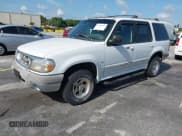 ✅ 2001 Ford Explorer XLT • VIN: 1FMZU63P51UB24634 • Lot: 42669627. Wystawiony na IAAI z przebiegiem 150 694 mil. Bezpłatny archiwum sprzedaży aukcyjnych z USA i szczegółowy raport historii pojazdu na DreamBid. Zdjęcie 2.
