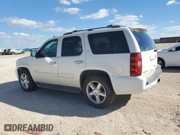 ✅ 2013 Chevrolet Tahoe LTZ • VIN: 1GNSCCE01DR332192 • Lot: 86290515. Listed on Copart with 174,232 mi. Free auction sales archive from the USA and detailed vehicle history report at DreamBid. Image 2.