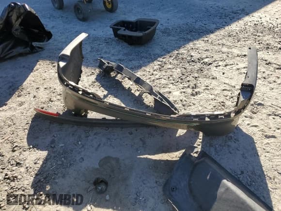 ✅ 2016 Kia Optima EX • VIN: 5XXGU4L36GG096614 • Лот: 86784105. Опубликован ранее на Copart с пробегом 141 446 миль. Бесплатный доступ к архиву аукционных продаж из США и подробный отчёт об истории автомобиля на DreamBid. Изображение 12.