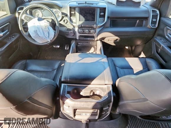 ✅ 2019 Ram 1500 Big Horn • VIN: 1C6RREFT7KN581988 • Lot: 92378505. Listed on Copart with 80,996 mi. Free auction sales archive from the USA and detailed vehicle history report at DreamBid. Image 8.